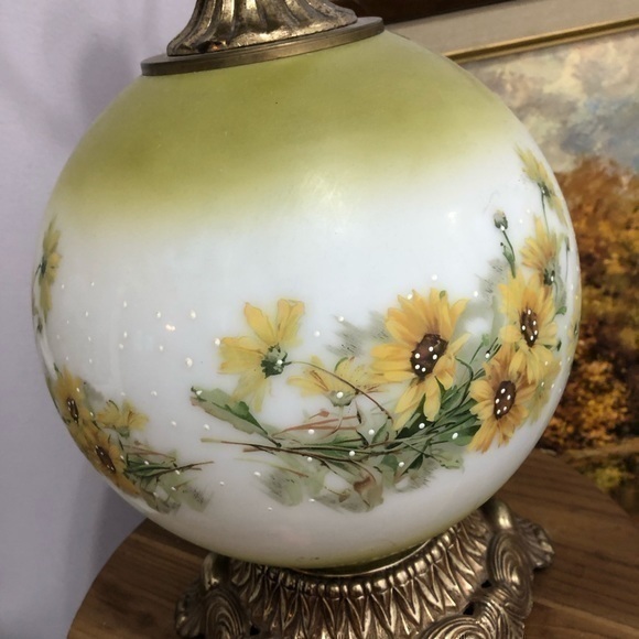 RARE Vintage 1972 EF & EF Industries Yellow Cottagecore Hand Painted Floral Lamp - Picture 11 of 16
